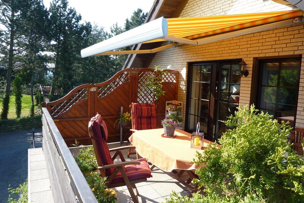 Ferienwohnung Orchidee Бад Мюнстерайфел Екстериор снимка