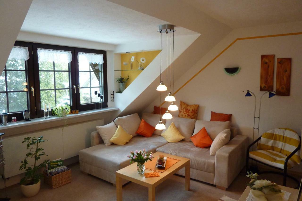 Ferienwohnung Orchidee Бад Мюнстерайфел Екстериор снимка